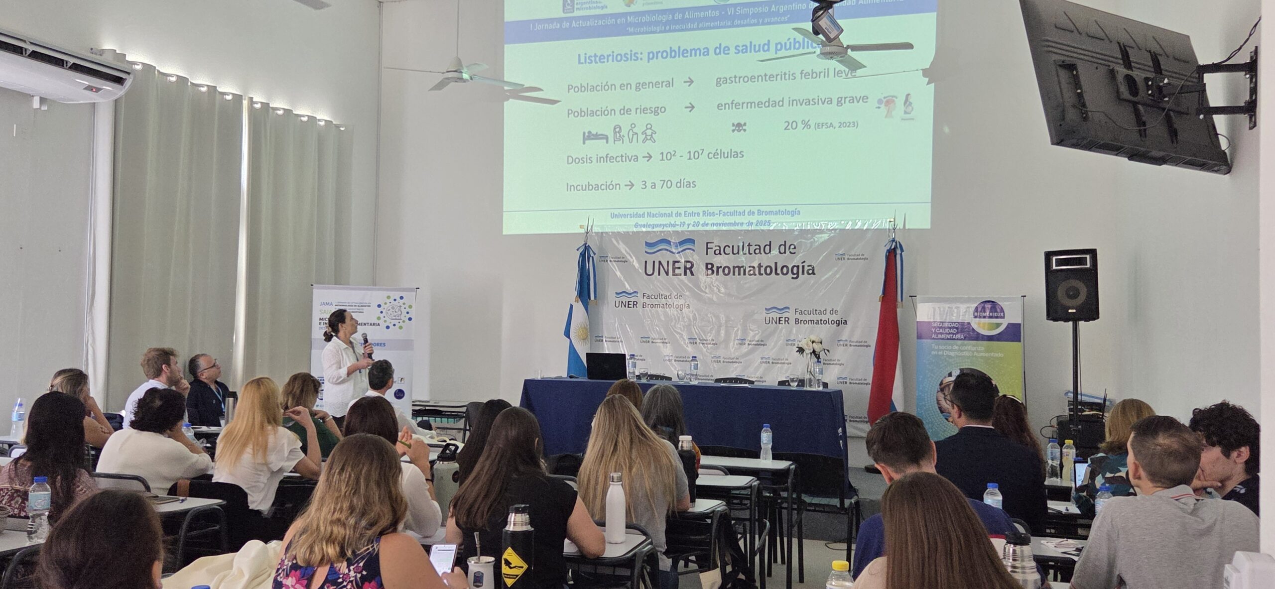 La Facultad fue sede de un encuentro científico de alto impacto en microbiología e inocuidad alimentaria