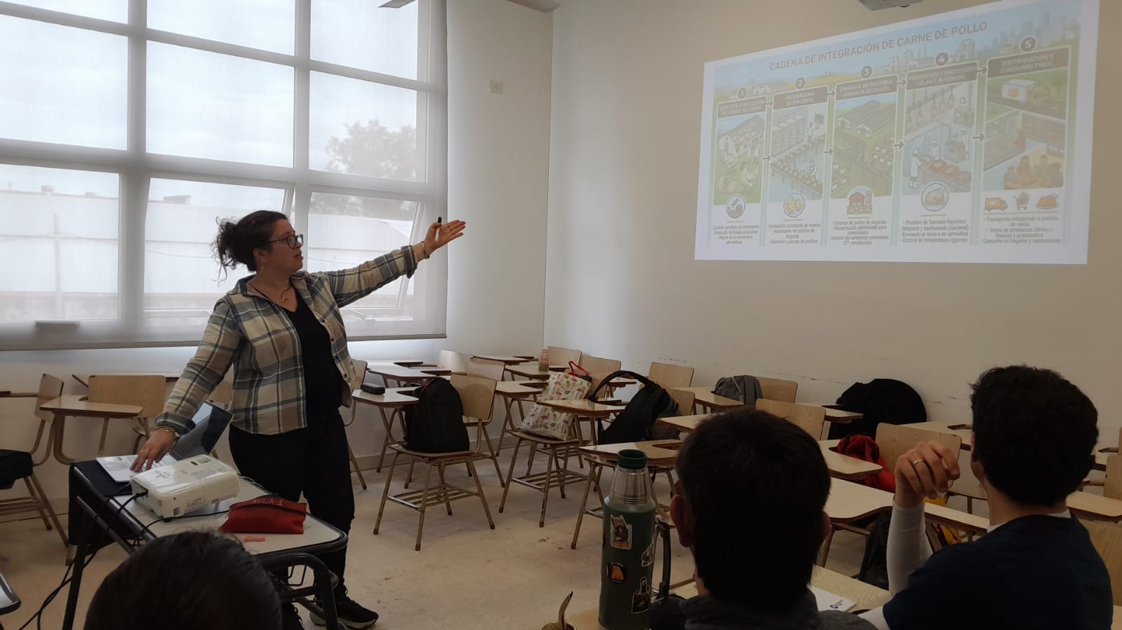 La Facultad de Bromatología fortalece la cooperación académica con la Universidad de la República